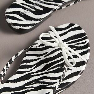 Seychelles Wishlist Thong Sandals Black and White Zebra Print